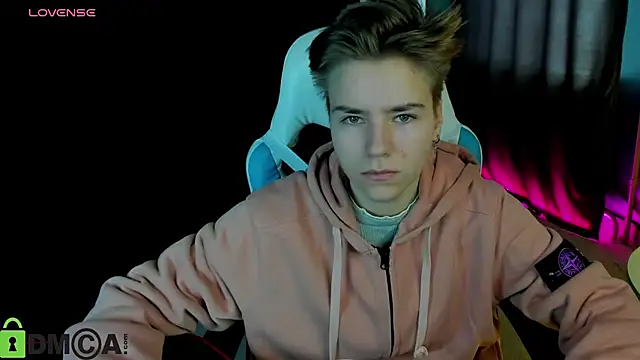 Jean Wilsons online show from March 20, 2025, 10:10 am