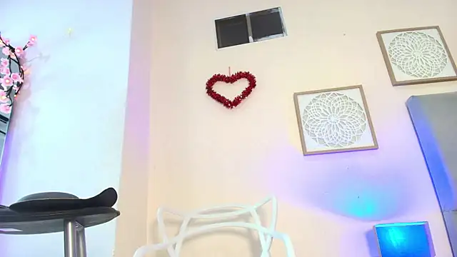 mary cute9 online show from February 23, 2026, 11:55 am