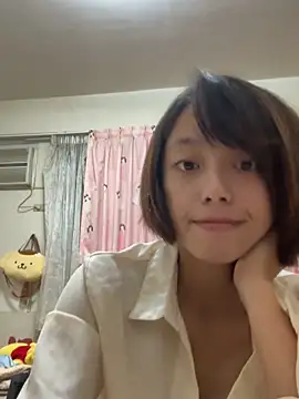 ladypaggy online show from October 11, 2025, 3:02 pm