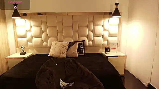 Qeen blackk online show from March 5, 2026, 10:05 pm