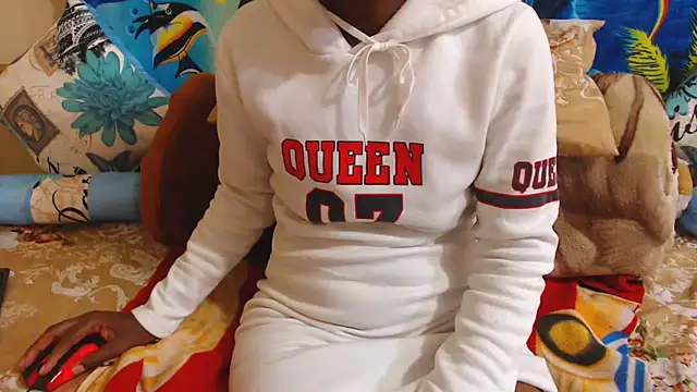 ChocolateClit online show from October 20, 2025, 5:24 pm