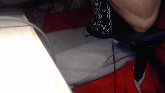 Snapshot of GreekDaddyNickOfficial chatting on November 3, 2025, 9:57 am GreekDaddyNickOfficial online show from November 3, 2025, 9:57 am