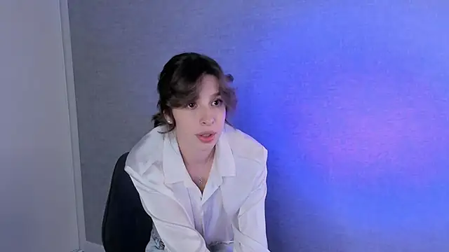 OdeliaGee online show from March 10, 2025, 3:20 pm