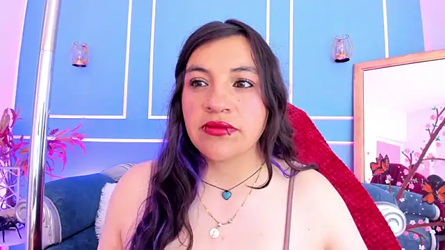 TaraTaylorr online show from June 3, 2026, 2:34 am