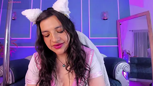 TaraTaylorr online show from September 28, 2025, 2:40 am