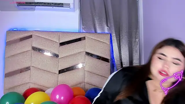 MadissonLee   online show from March 10, 2026, 8:46 pm