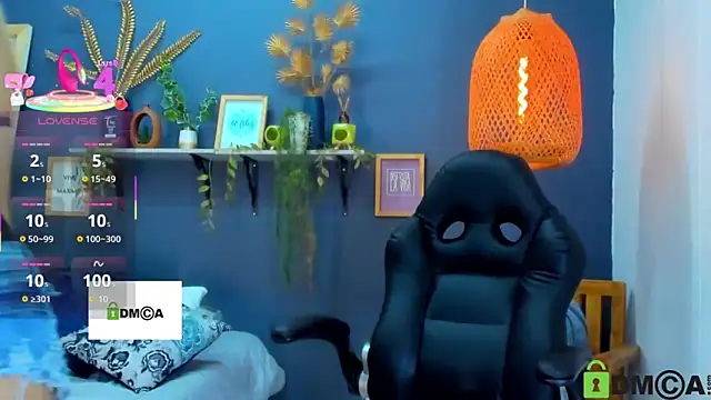 yessila parker online show from November 25, 2025, 2:45 am