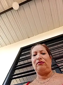 Sexy-Woman-Mature online show from April 27, 2026, 1:42 pm