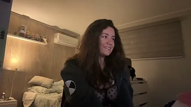 Piolapk online show from December 1, 2025, 1:50 am