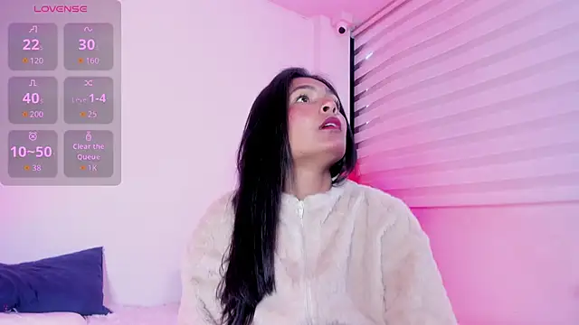 Fernanda liie  online show from June 16, 2026, 12:49 pm