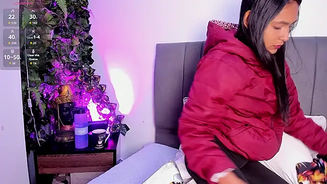 Fernanda liie  online show from March 2, 2026, 12:34 pm