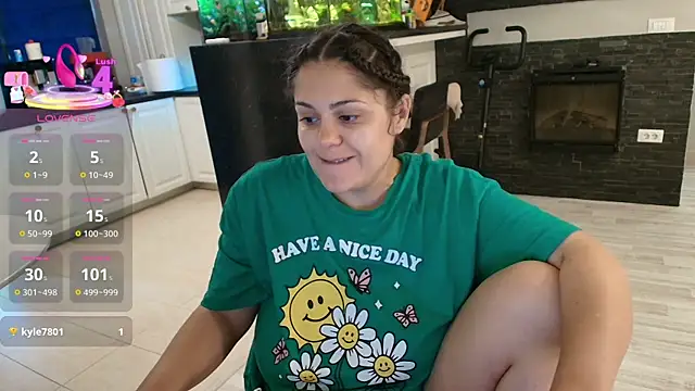 Layla- online show from July 8, 2026, 10:49 am