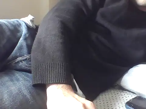 Snapshot of yeezy2819 chatting on June 22, 2026, 7:11 pm yeezy2819 online show from June 22, 2026, 7:11 pm