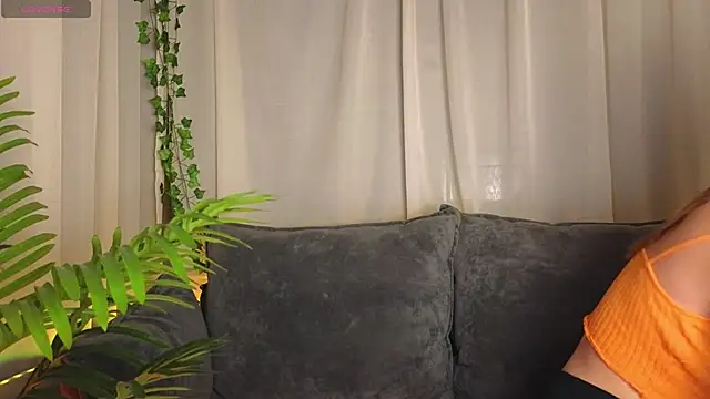 meow mellie online show from September 20, 2025, 1:32 am