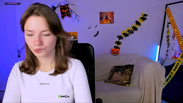 helli belli online show from October 24, 2025, 7:13 pm