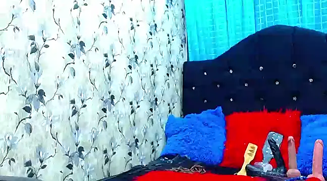 Snapshot of millygrey chatting on March 17, 2025, 8:09 pm millygrey online show from March 17, 2025, 8:09 pm