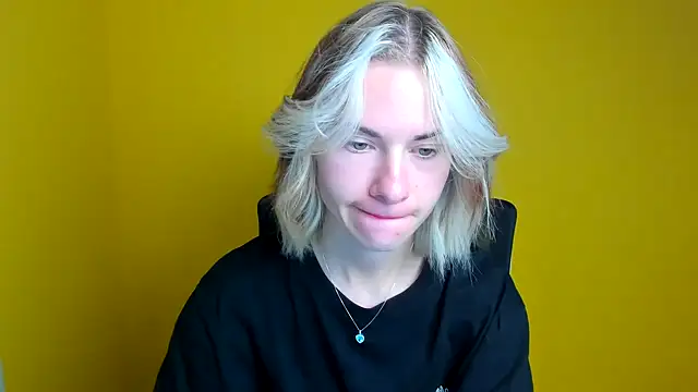 Fiona Night online show from September 11, 2025, 5:29 am