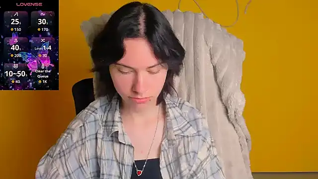 Fiona Night online show from May 6, 2026, 5:22 am