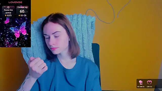 Snapshot of Fiona_Night chatting on March 16, 2026, 6:17 am Fiona Night online show from March 16, 2026, 6:17 am