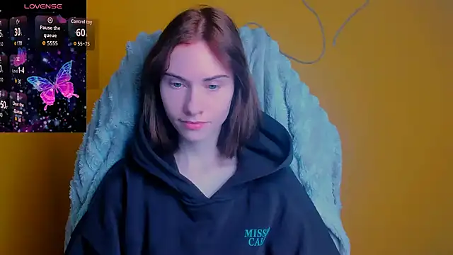 Snapshot of Fiona_Night chatting on March 7, 2026, 6:31 am Fiona Night online show from March 7, 2026, 6:31 am