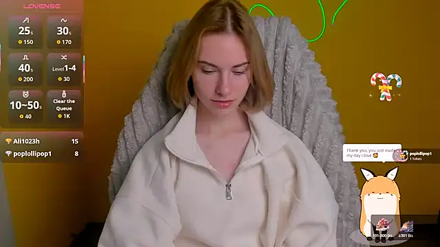 Fiona Night online show from December 17, 2025, 12:21 pm