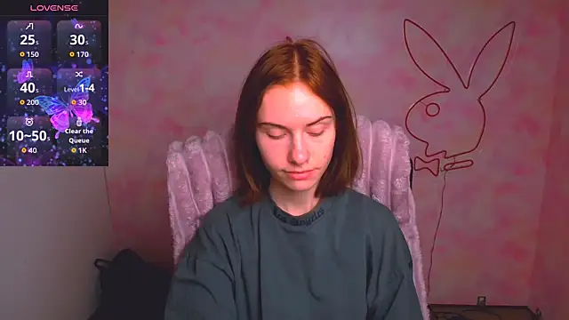 Snapshot of Fiona_Night chatting on March 9, 2026, 6:17 am Fiona Night online show from March 9, 2026, 6:17 am