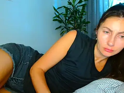 Irina9793 online show from July 15, 2026, 4:41 am