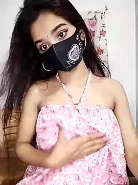 Orna-1 online show from September 26, 2025, 6:26 pm