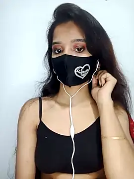 Orna-1 online show from March 11, 2025, 5:46 pm