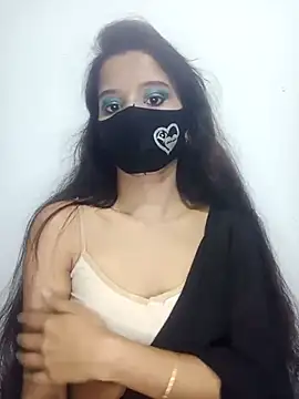 Orna-1 online show from March 4, 2025, 6:18 pm