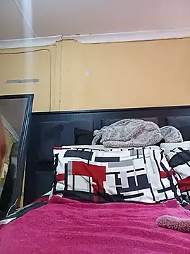 JuicyMilkyTizzy online show from June 8, 2026, 11:44 am