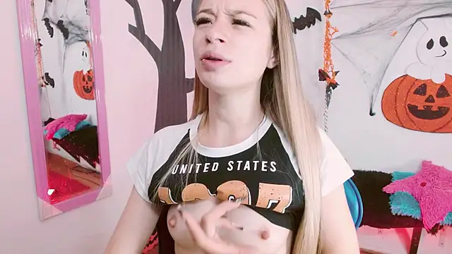 hannah 026 online show from October 21, 2025, 10:36 am