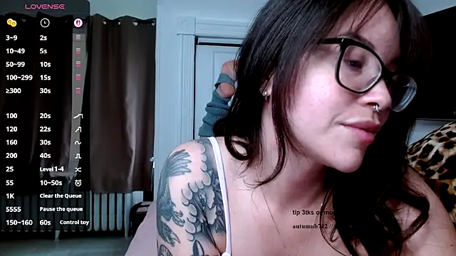 Snapshot of autumnb712 chatting on September 29, 2025, 4:34 pm autumnb712 online show from September 29, 2025, 4:34 pm