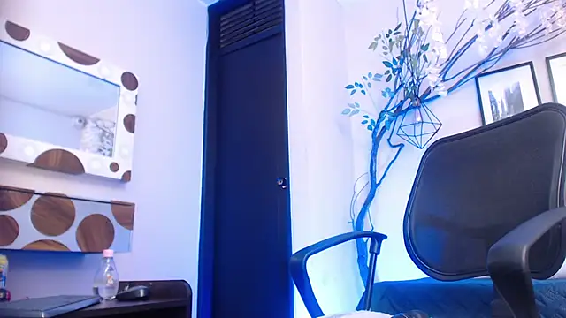 SamanthaSmiithh online show from March 15, 2025, 9:38 pm