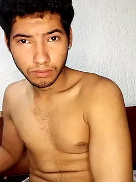 Snapshot of John_los666_hot chatting on March 5, 2025, 4:02 pm John los666 hot online show from March 5, 2025, 4:02 pm