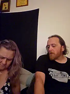 SpnzTnT online show from June 9, 2026, 2:12 am