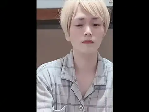 mgnhiroyuki online show from May 5, 2026, 3:31 am