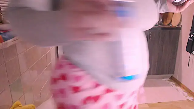 SoftLia online show from December 31, 2024, 5:51 pm