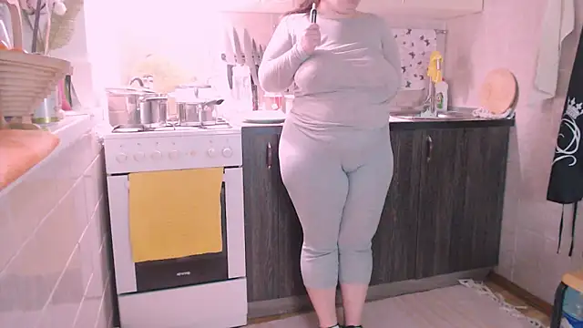 SoftLia online show from February 26, 2025, 7:32 pm