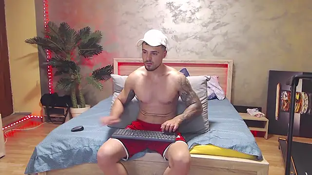 Tiberius hunk online show from July 24, 2026, 5:58 am