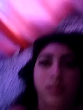 mayteziinhaa online show from April 3, 2026, 10:32 am