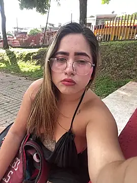 Snapshot of lunaxxx_69 chatting on February 18, 2026, 9:11 pm lunaxxx 69 online show from February 18, 2026, 9:11 pm