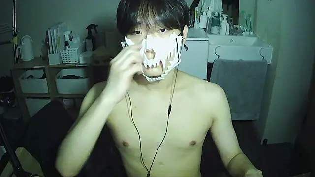 sdamvo2 online show from June 15, 2026, 1:33 pm