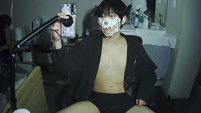 sdamvo2 online show from January 19, 2026, 12:53 pm