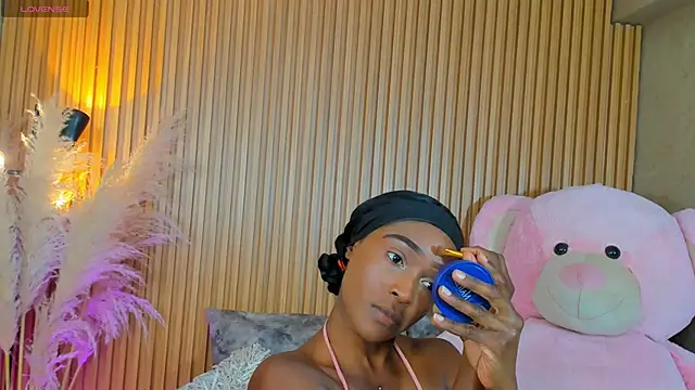 AlexiaAbbey online show from April 23, 2026, 6:42 pm