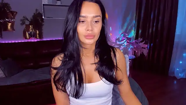 DanaSincere online show from April 24, 2026, 3:52 am