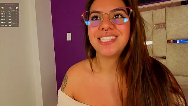 emilyy cooperr online show from April 25, 2026, 1:41 pm