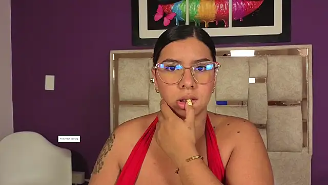 emilyy cooperr online show from August 6, 2026, 1:06 pm