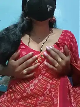 Sexyradha  online show from July 7, 2026, 4:54 pm
