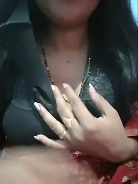 Sexyradha  online show from July 5, 2026, 5:36 am